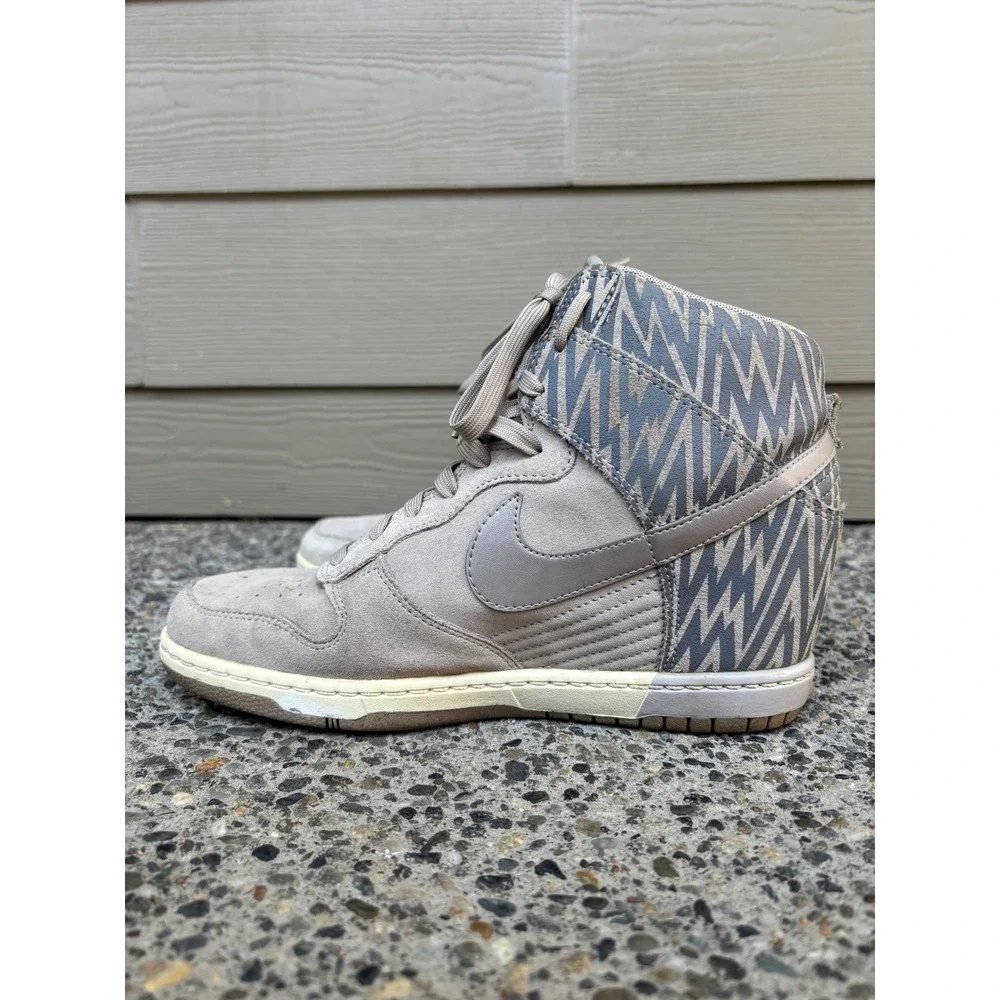 Nike Dunk Sky High Wedge Womens Pale Grey Geometric Sneakers 543258-003 Size 10